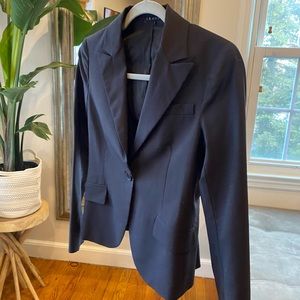 Theory black blazer - size 2 - chic black & stylish